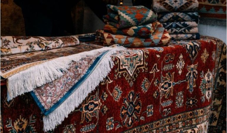 El Dokuma Halı Bakımı ve Temizliği İçin Tüyolar